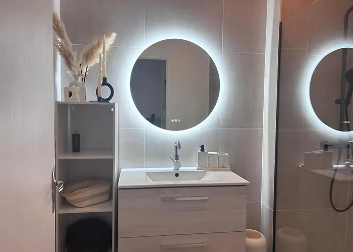 La Parenthese Mezoise - Port Et A Pied Apartment *